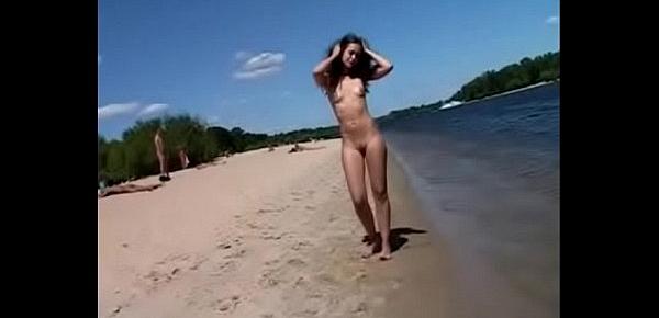  Praia de Nudismo